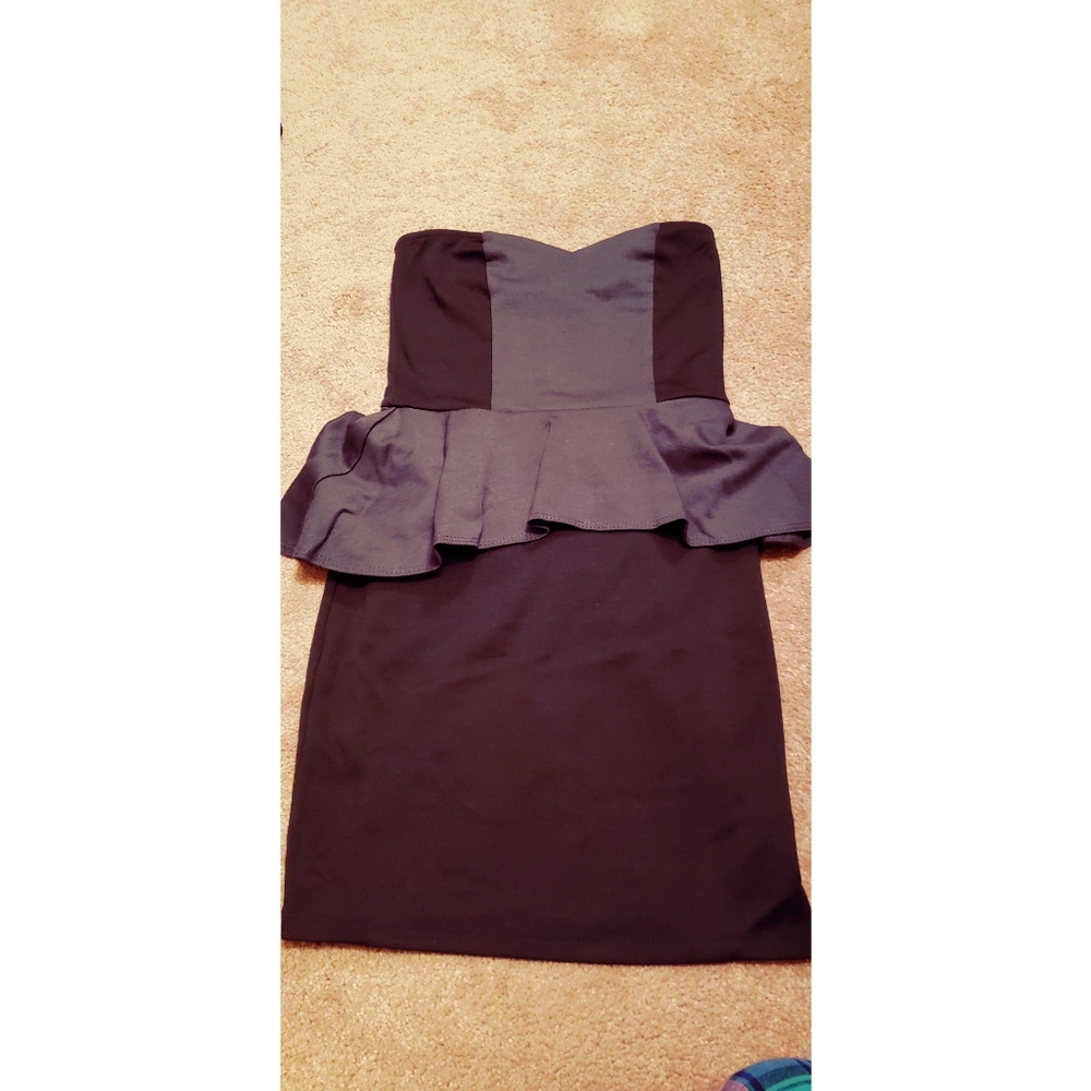 Pacsun gray and black ruffle waist peplum mini dress